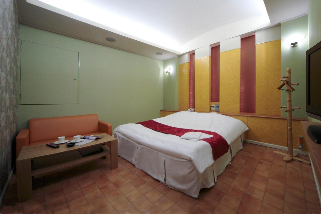 Hotel Lala Minato - Adult Only Nagoya Exterior photo